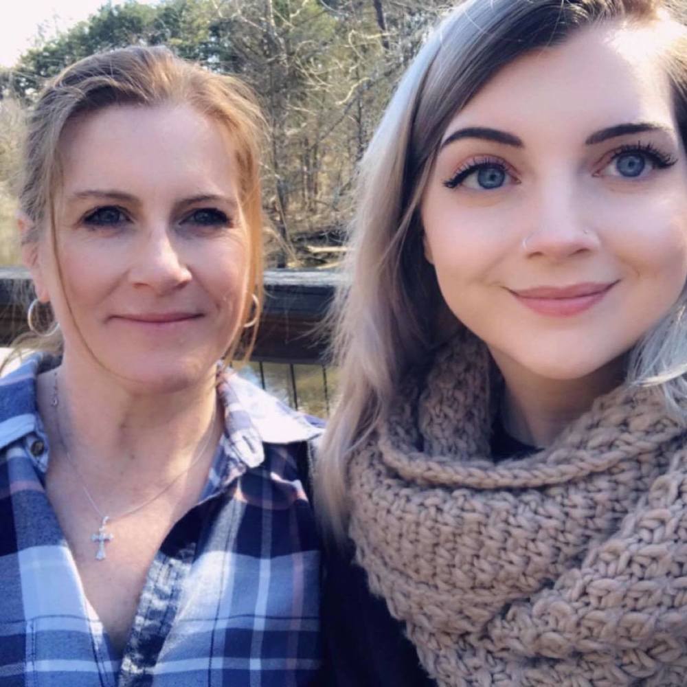 Meet your Posher, Sabrina